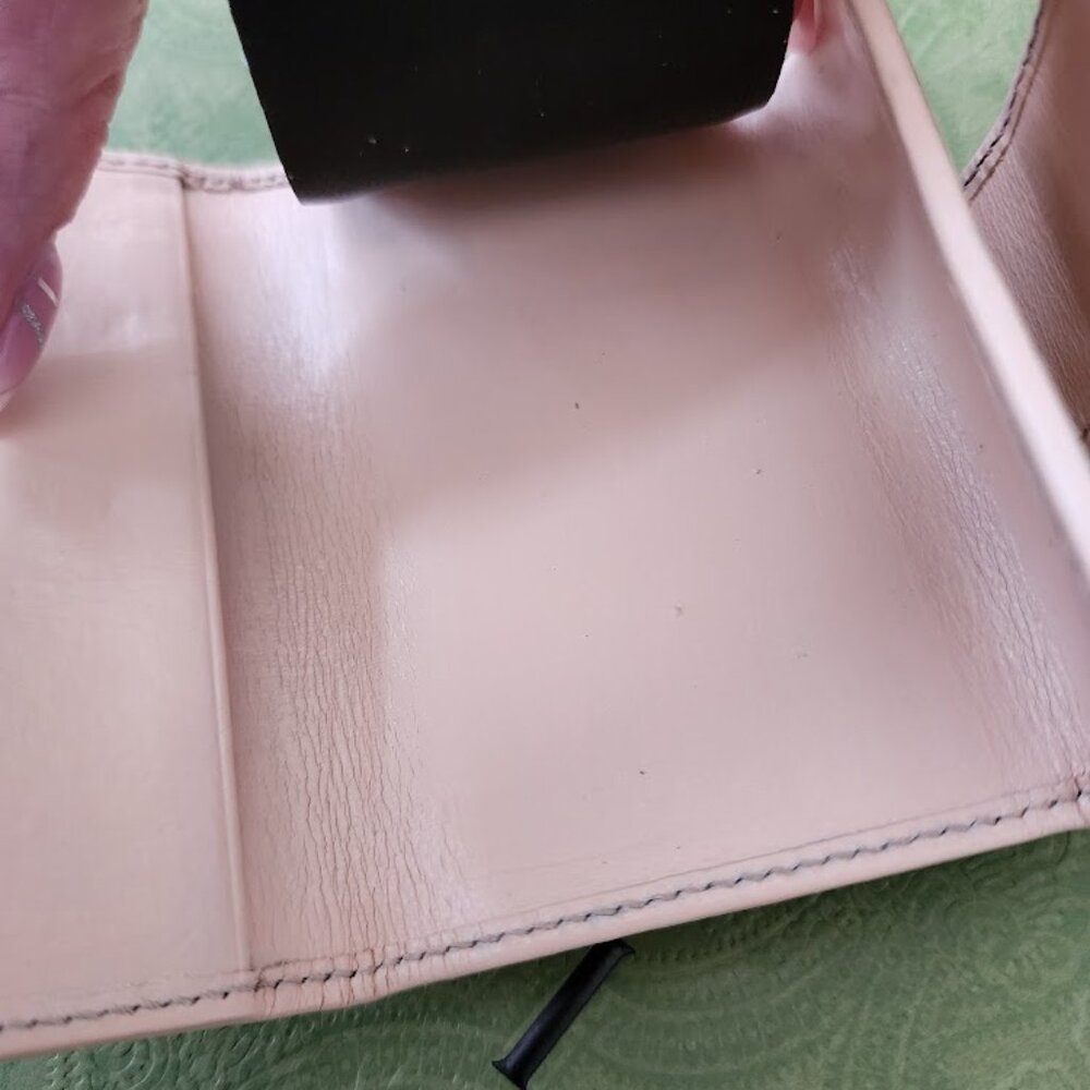 Gucci Key Case - Picture 9 of 11